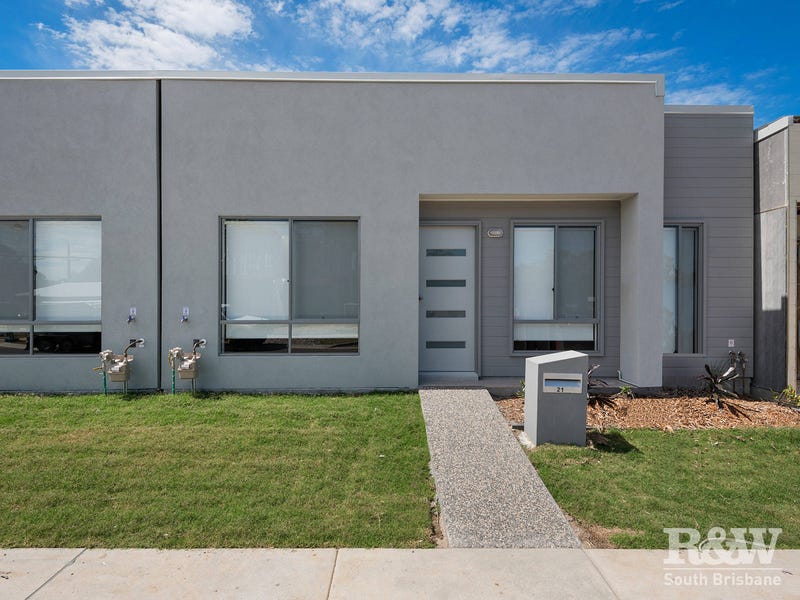 21 Street, Fitzgibbon, Qld 4018