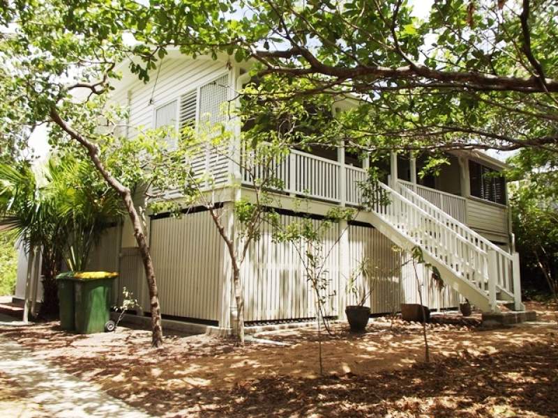 6 Townsville Street, West End, QLD 4810