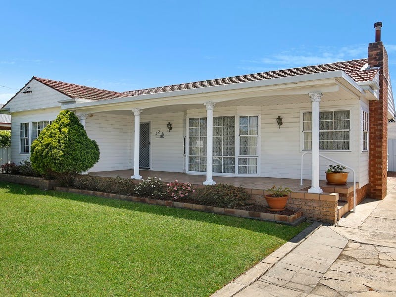 52 Cabbage Tree Lane, Fairy Meadow, NSW 2519