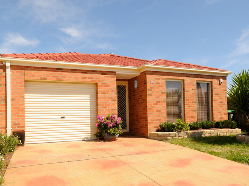 16 Harmony Drive, Tarneit, Vic 3029 Property Details