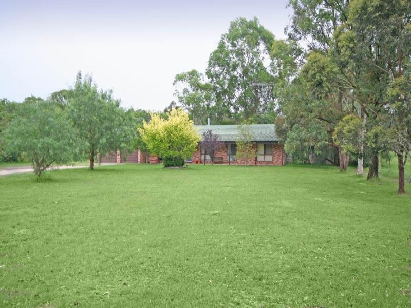 134 Calf Farm Road, Mount Hunter, NSW 2570