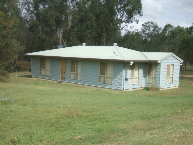 144 Lakes Drive, Laidley Heights, QLD 4341