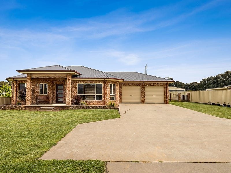 36 Tait Street, Crookwell, NSW 2583 House for Sale