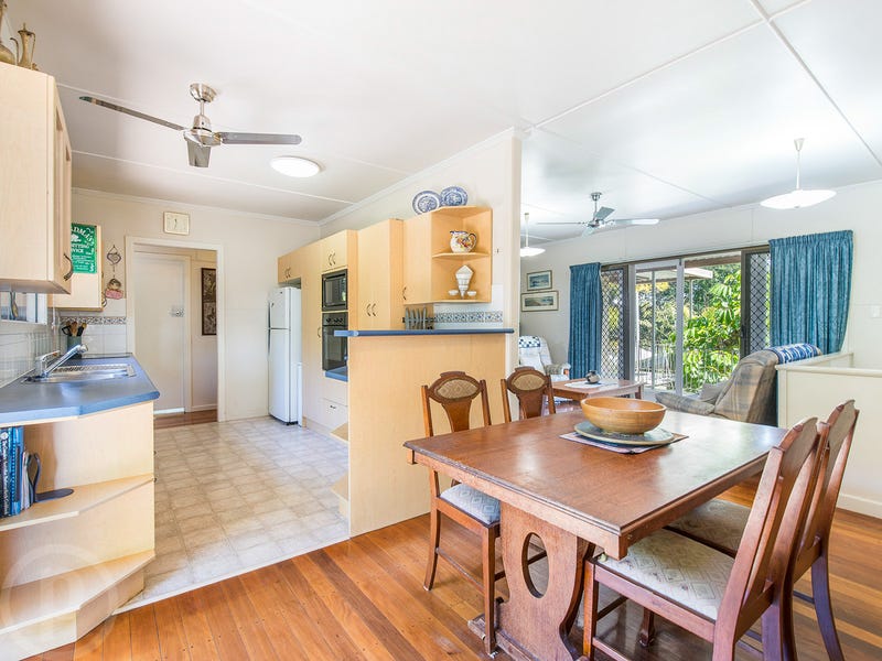 15 Oxley Terrace, Corinda, QLD 4075