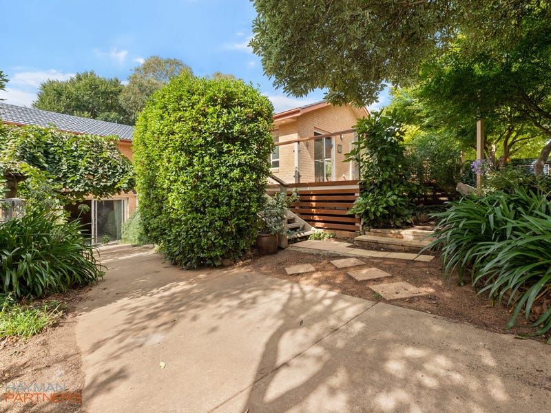 2 Nelson Place, Curtin, ACT 2605