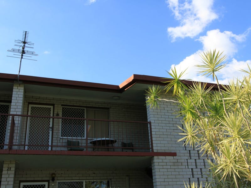 2/21 Charles Street, Berserker, QLD 4701