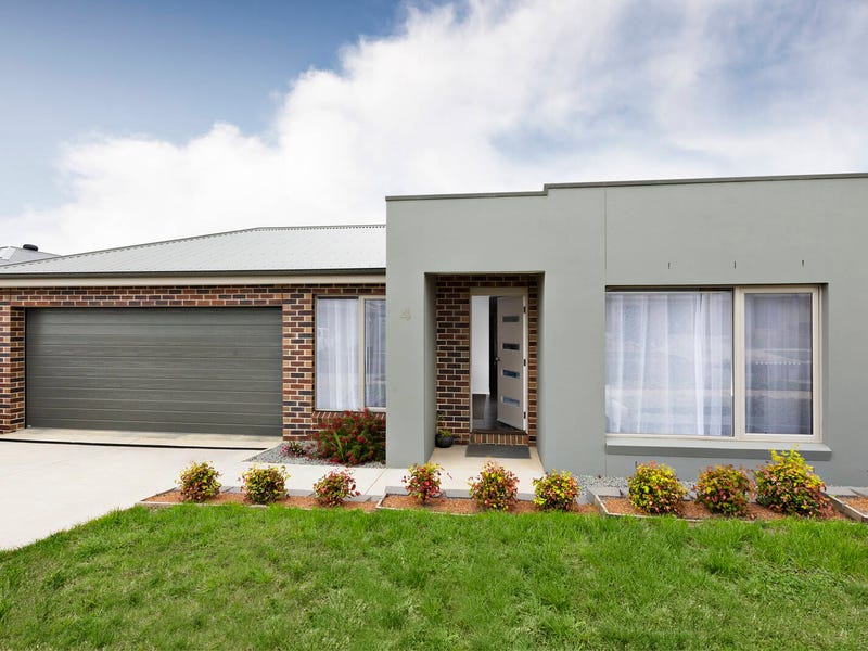 4 Longford Road, Alfredton, Vic 3350 Property Details