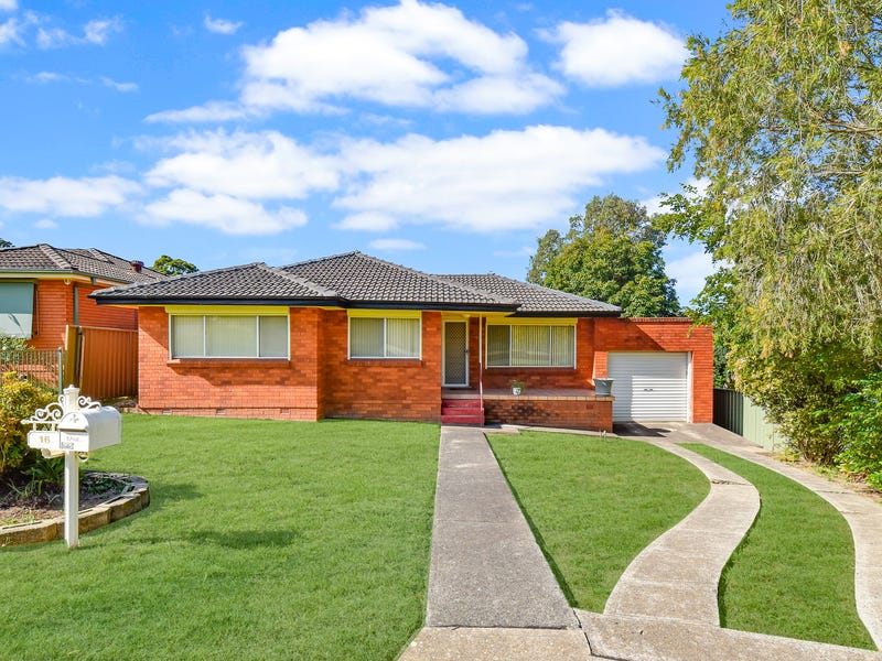 16 Richmond Crescent, Campbelltown, NSW 2560 House for Sale