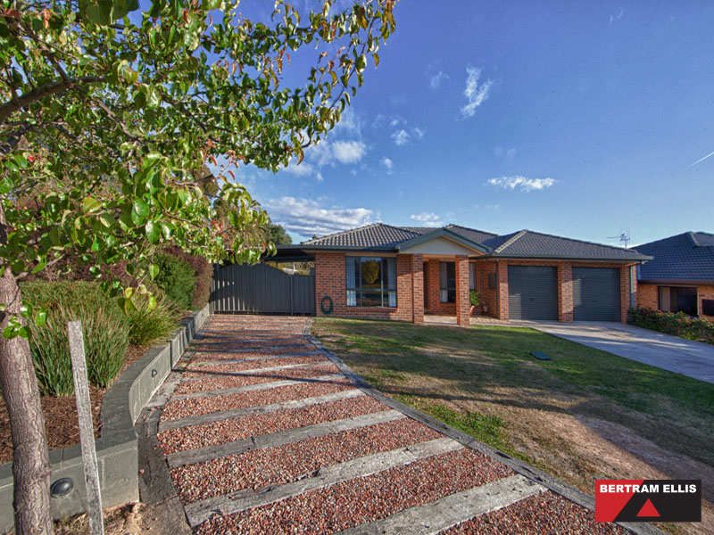 29 Gouldsmith Street, Dunlop, ACT 2615 Property Details