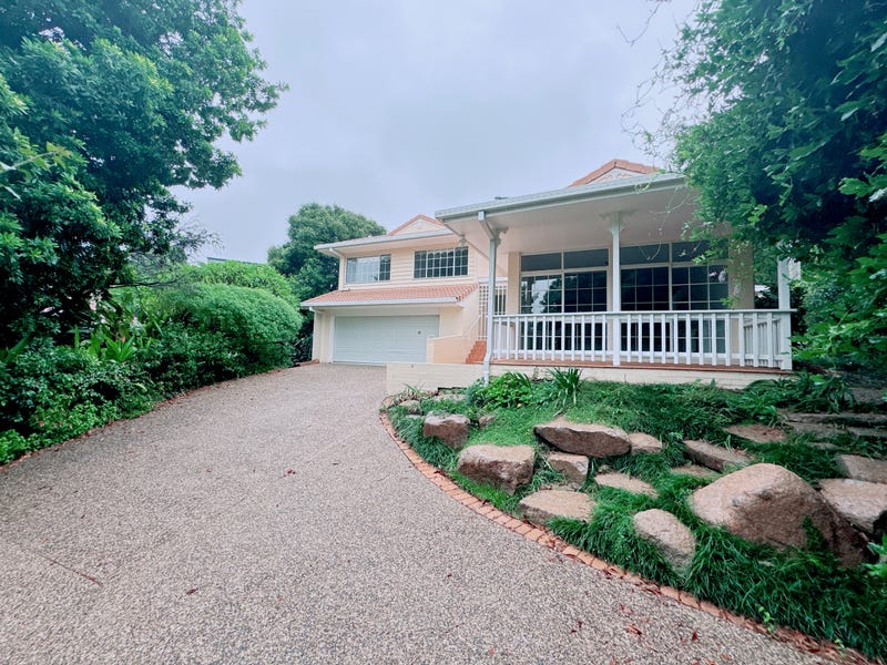 11 Carnoustie Court, Indooroopilly, QLD 4068