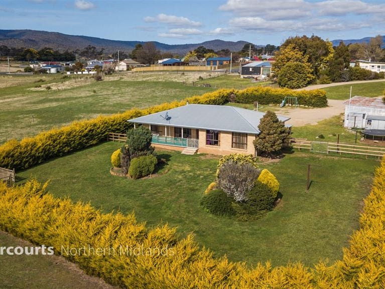 33 Falmouth Street, Avoca, Tas 7213 Property Details