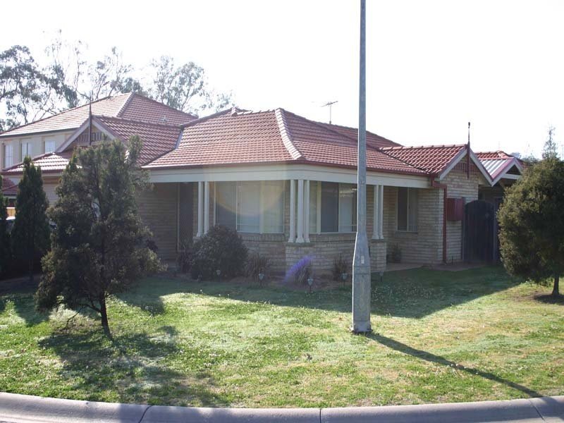 16 Chapman Circuit, Currans Hill, NSW 2567