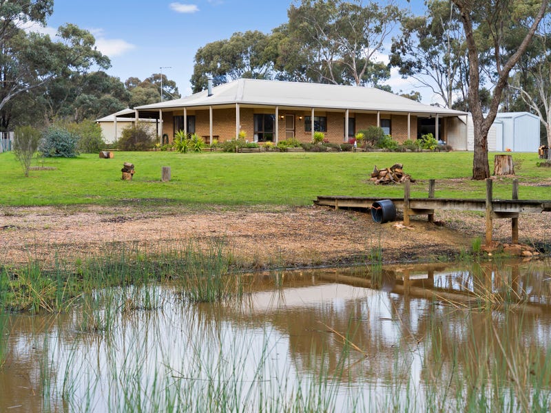 95 Nicholls Road, Daisy Hill, VIC 3465