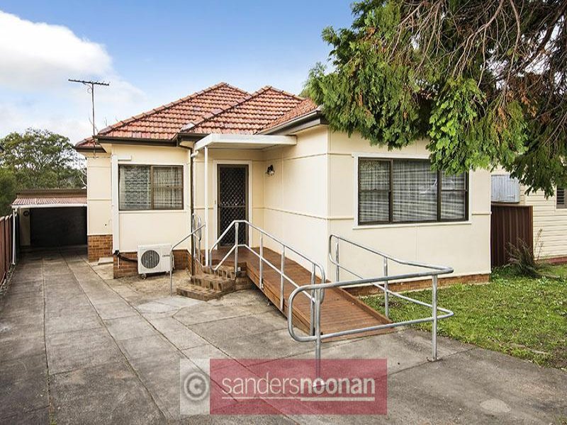 7 Beaumaris Crescent, Mortdale, NSW 2223 Property Details