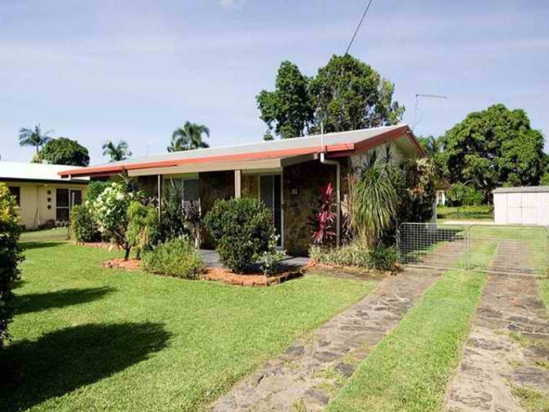 106 Enmore Street, Manoora, QLD 4870