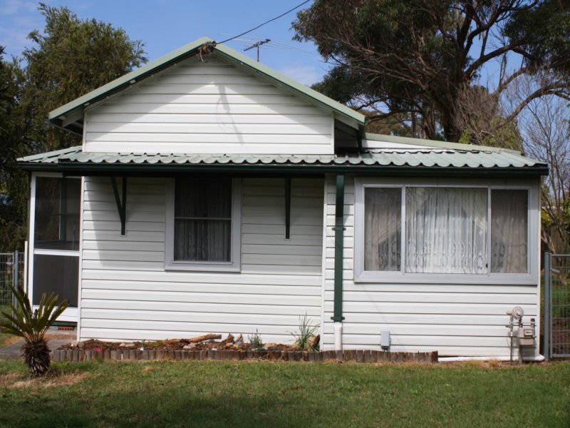 14 Hunter Street, Tahmoor, NSW 2573