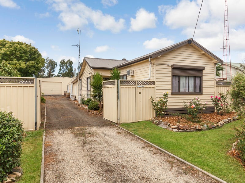 34 Sutherland Street, Broadford, Vic 3658 Property Details