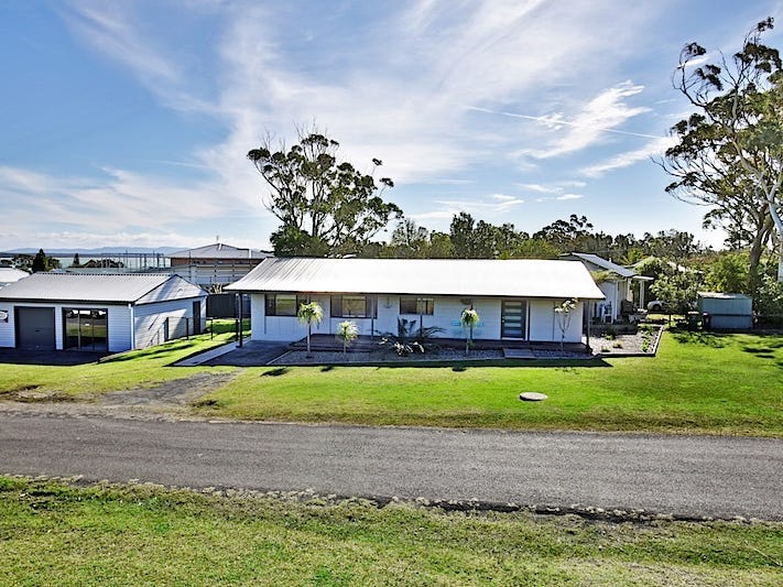 11 Greenwell Street, Currarong, NSW 2540 Property Details