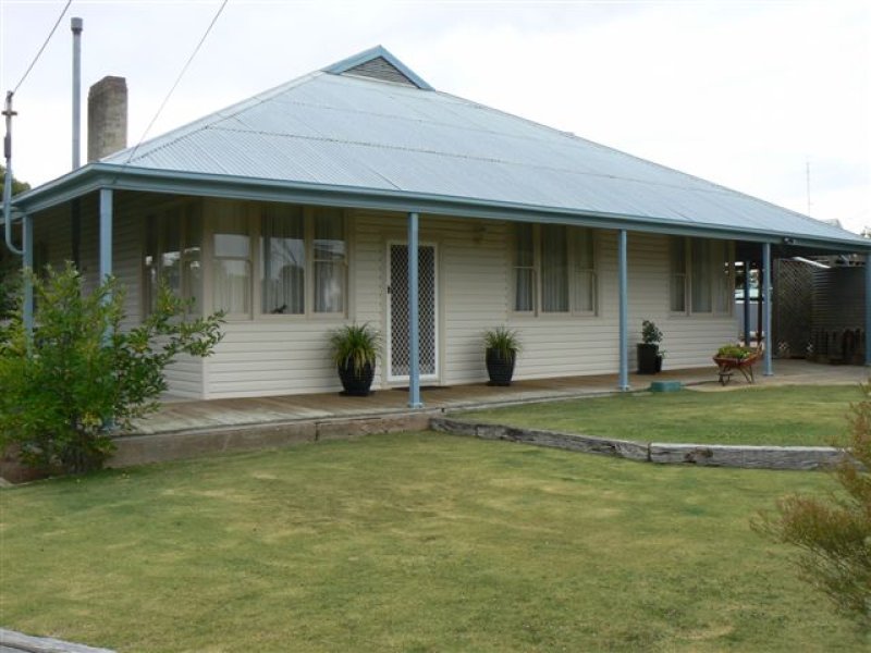 3 Poyntz Street, Lameroo, SA 5302 - Property Details