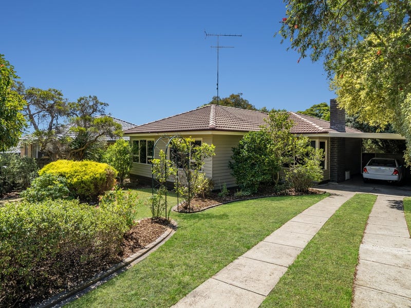 18 Cresta Street, Leopold, Vic 3224 Property Details