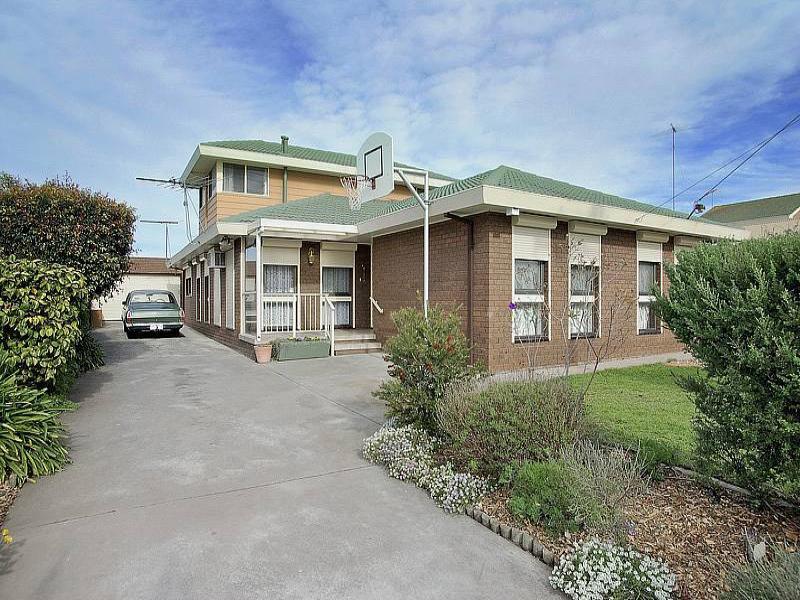 111 Heyers Road, Grovedale, Vic 3216 Property Details