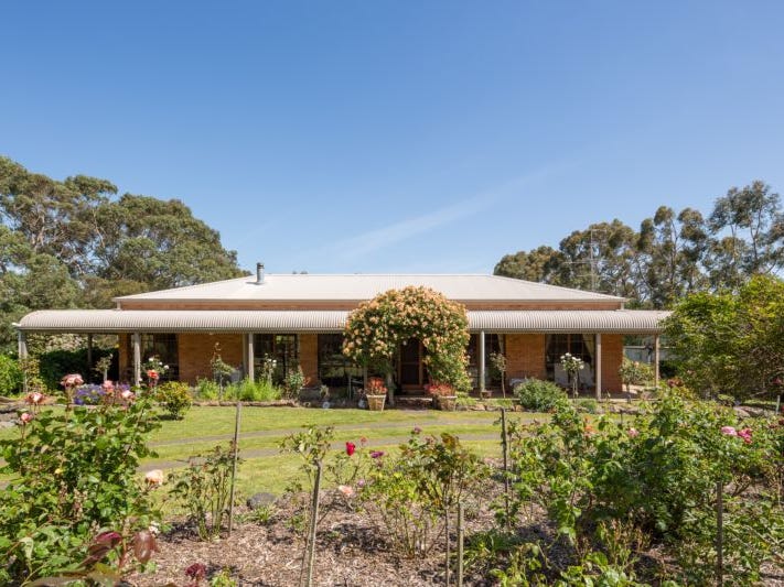 20 Pennell Court Wattle Bank Vic 3995