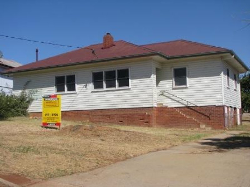 9 Roberts Street, Junee, NSW 2663 Property Details