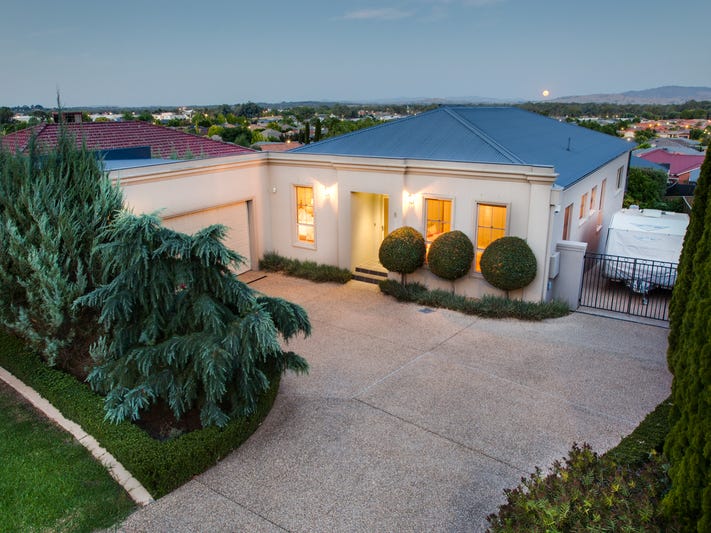 8 Grandview Terrace, East Albury, NSW 2640