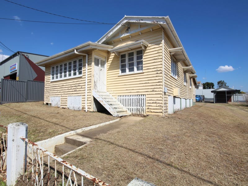 7 Clay Street, West Ipswich, QLD 4305