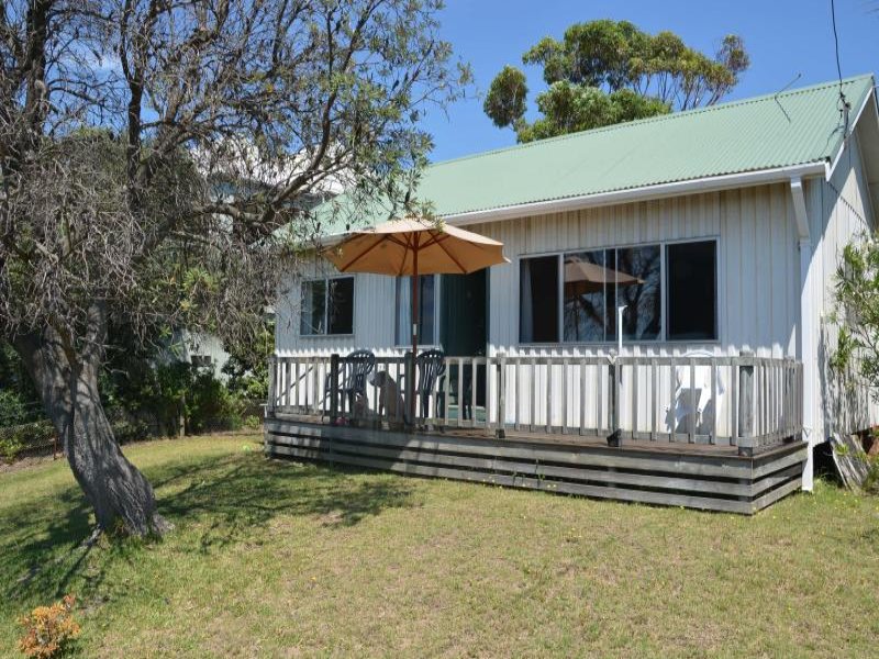 11 Coronation Drive, Broulee, NSW 2537