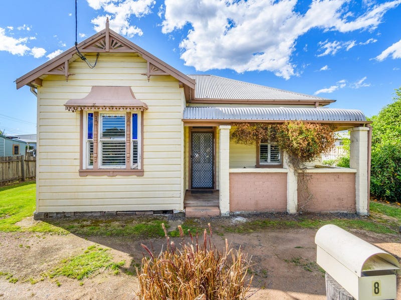 8 Ferguson Street, Cessnock, NSW 2325 Property Details