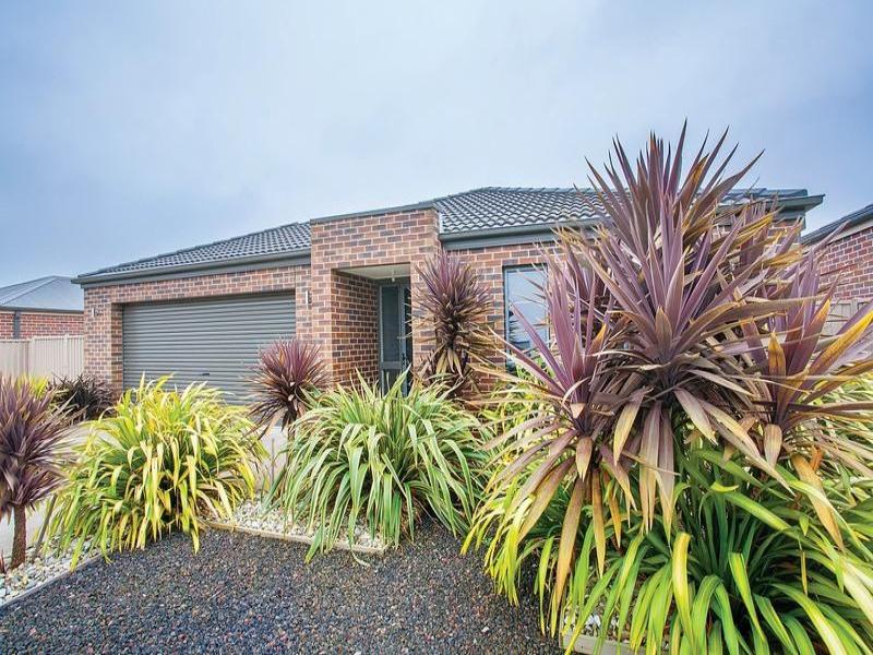 22 Crown Street, Sebastopol, Vic 3356 Property Details