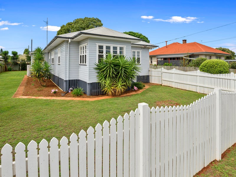 26 Violet Street, Harristown, Qld 4350