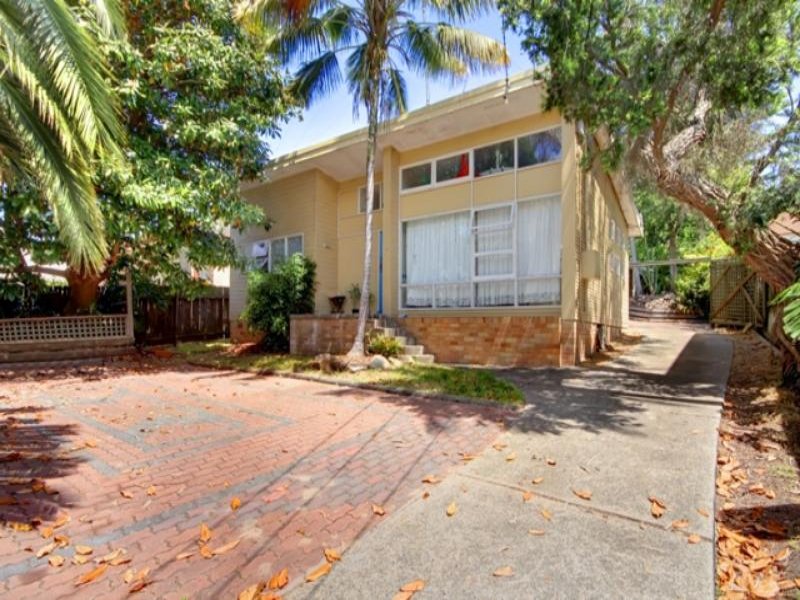 136 Garden St, Narrabeen, NSW 2101 Property Details