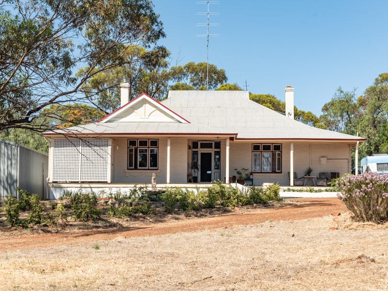 66 Goomalling Rd, Northam, WA 6401 Property Details