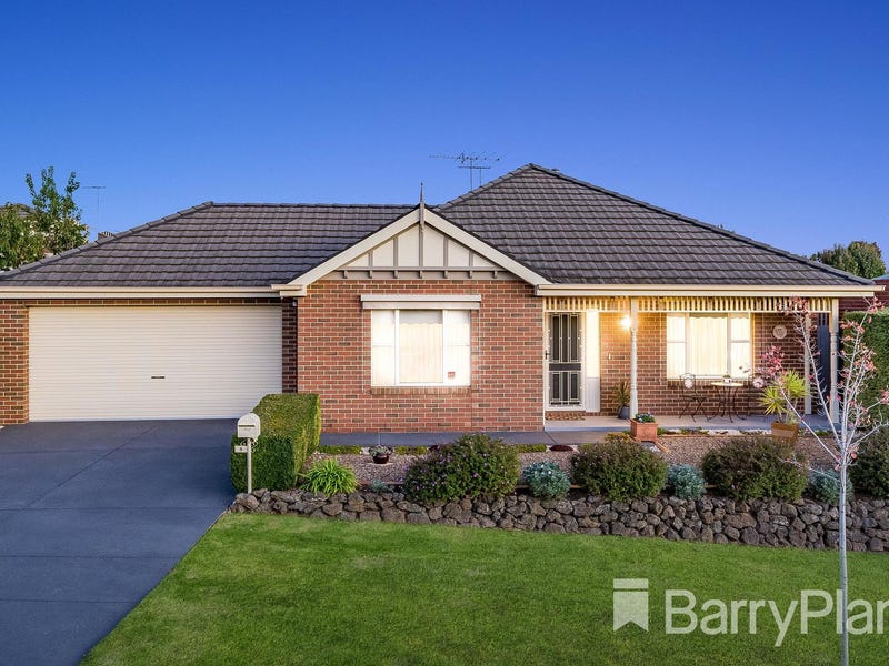 8 Elmsford Court, Highton, VIC 3216