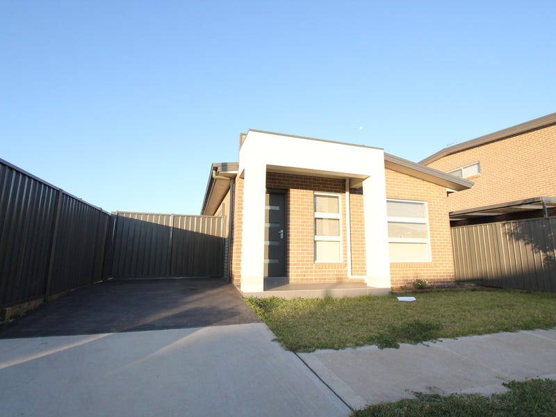 202A Willowdale Drive, Denham Court, NSW 2565