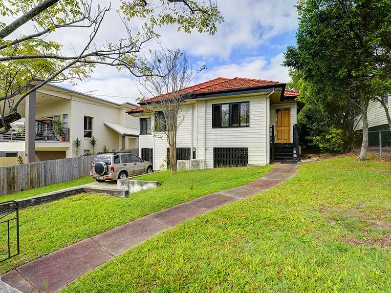 37 Stanley Road, Camp Hill, QLD 4152