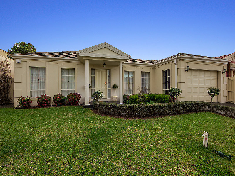 13 Shannon Way, Sydenham, Vic 3037 Property Details