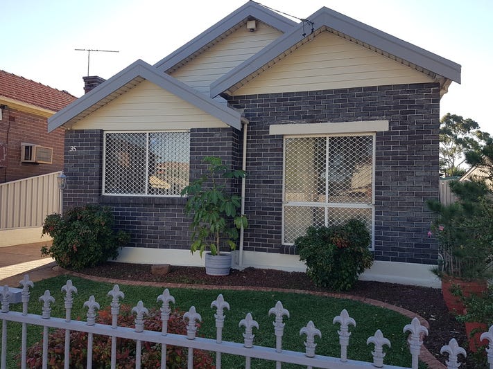 35 Omaha Street, Belfield, NSW 2191