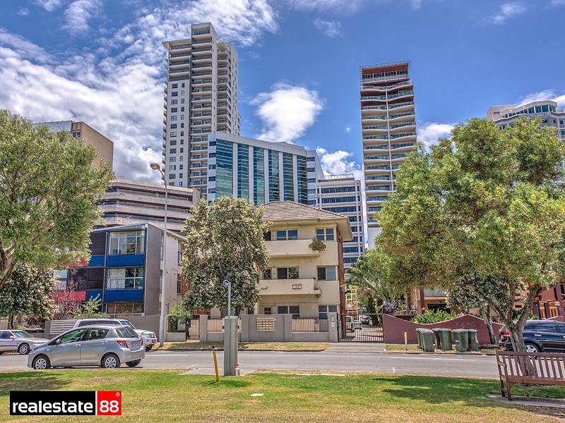 17/120 Terrace Road, Perth, WA 6000 Property Details