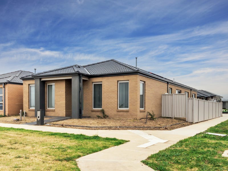 27 Liston Ave, Tarneit, Vic 3029 Property Details