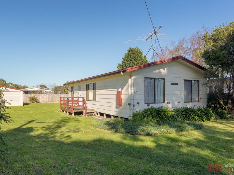 82 Teddy Bear Lane, Cowes, Vic 3922 Property Details