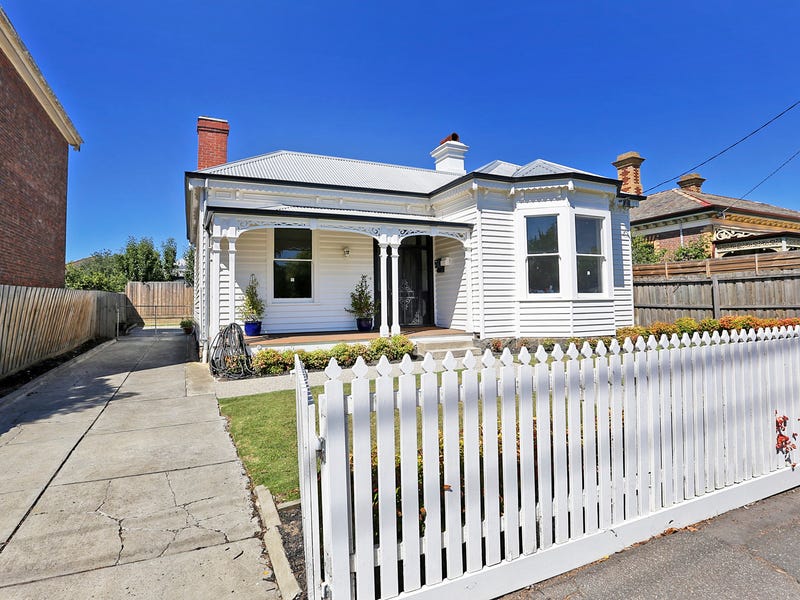 33 Roebuck Street, Newtown, VIC 3220