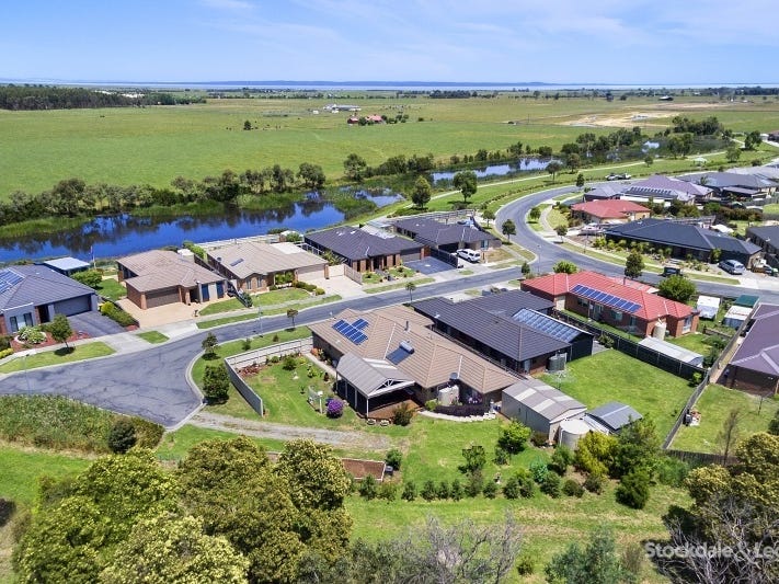 5 Bellairs Place, Koo Wee Rup, Vic 3981 House for Sale realestate