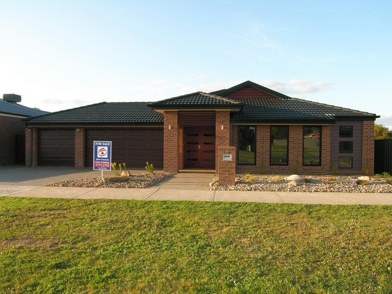 13 Stewart Street, Mansfield, Vic 3722 Property Details