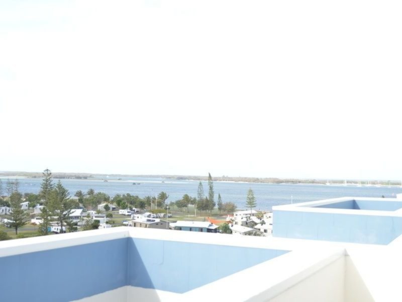 28-136-marine-parade-southport-qld-4215-property-details