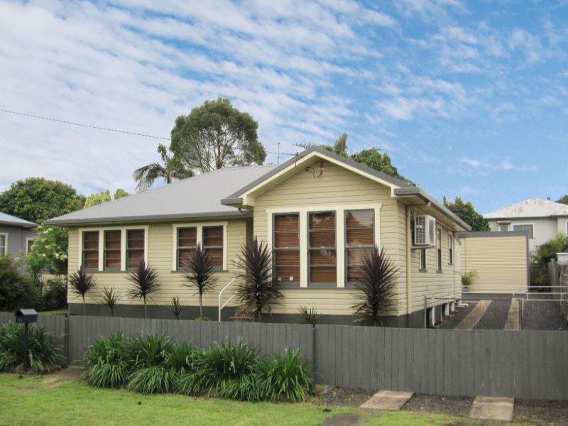 24 Park Avenue, East Lismore, NSW 2480