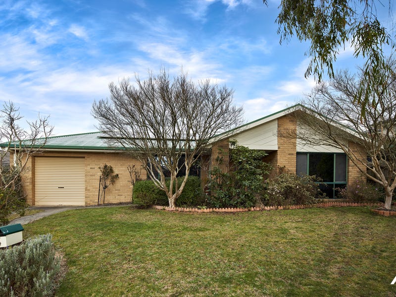 6 Myrtle Crescent, Warragul, Vic 3820 Property Details