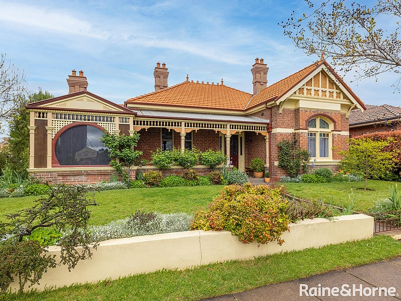 12 Keppel Street, Bathurst, NSW 2795